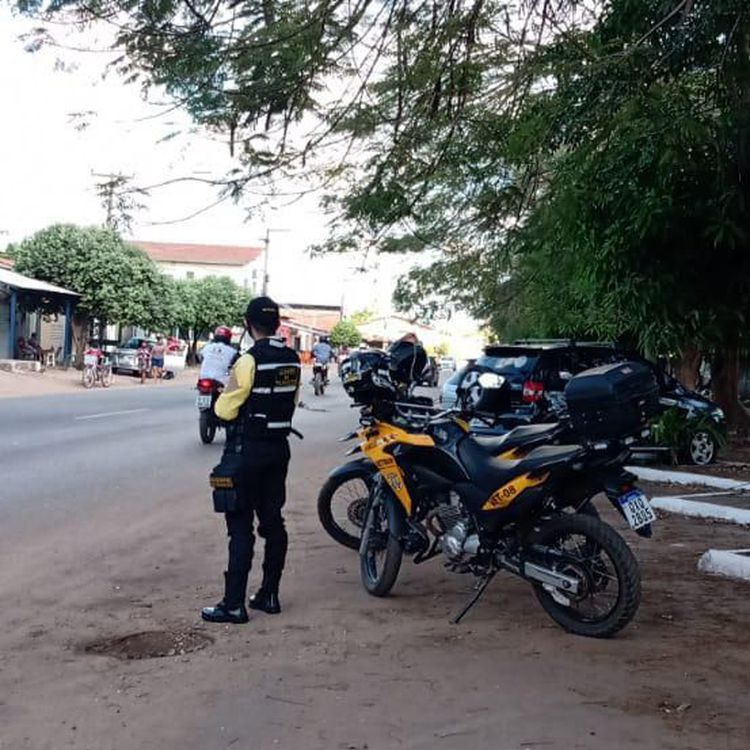 Agentes de trânsito reforçam patrulhamento com motocicletas nos bairros de Imperatriz