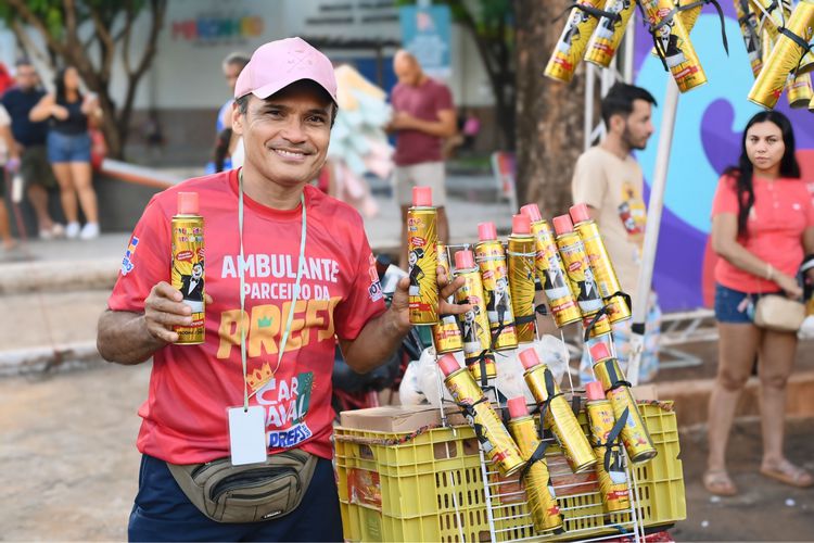 Prefeitura coordena ações para ambulantes e catadores no Carnaval da Prefs 2026