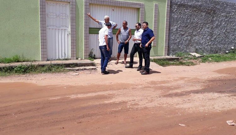 Rua São João será a primeira a receber calçamento em bloquetes