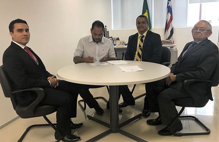 Acordo assinado com a AGU garante mais de R$ 90 milhões para a educação