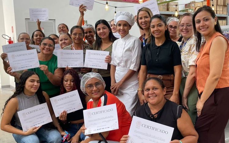 SEDES realiza Curso de Páscoa para mulheres atendidas pelos CRAS da zona urbana