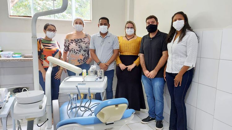 Unidade Básica de Saúde do Conjunto Vitória recebe sala odontológica reestruturada