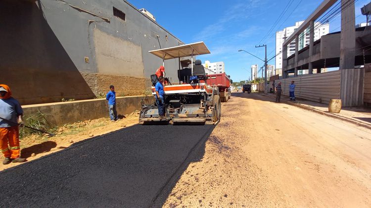 Rua Mário Andreazza recebe pavimentação para melhorar o tráfego Maranhão Novo