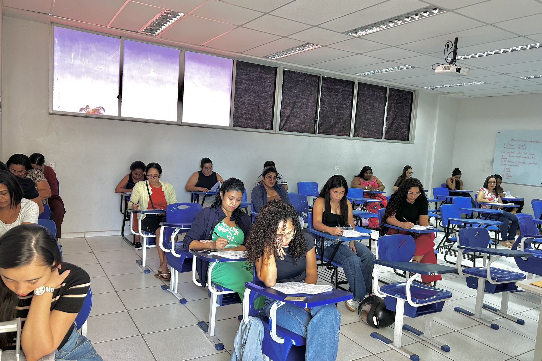 Educação divulga resultado final de seletivo para professores temporários