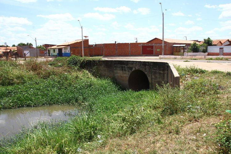Prefeitura apronta saneamento básico para  23 mil moradores das vilas Cafeteira e João Castelo