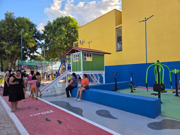 Bacuri e grande Santa Rita recebem novas áreas de lazer, esporte e convivência em Imperatriz