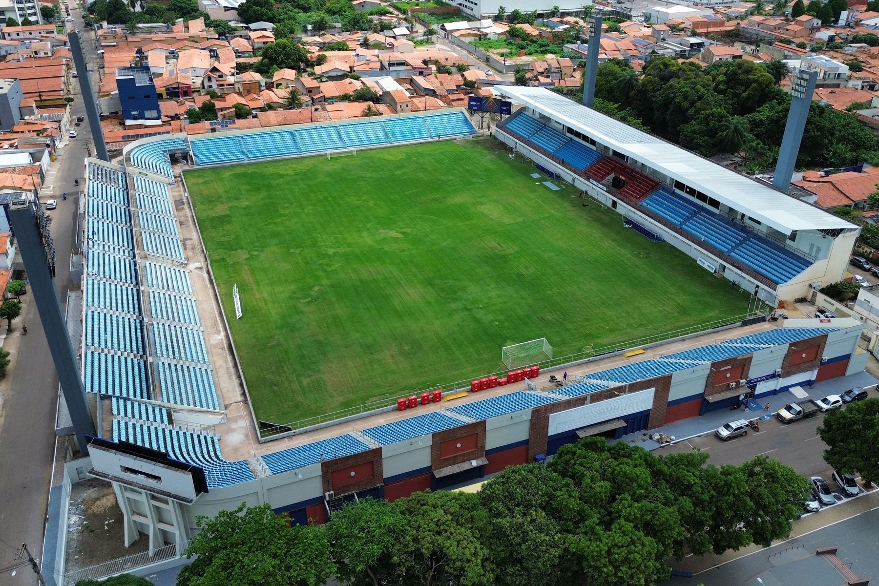 Estádio Frei Epifânio D’Abadia é liberado para jogos oficiais em 2026