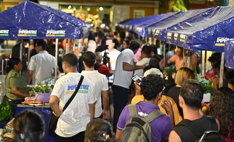 Segunda edição da Feirinha da Prefs movimenta Praça Mary de Pinho nesta sexta-feira