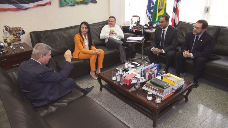 Em Brasília, Assis Ramos garante verbas para viaturas da Guarda Municipal e construção de UBS