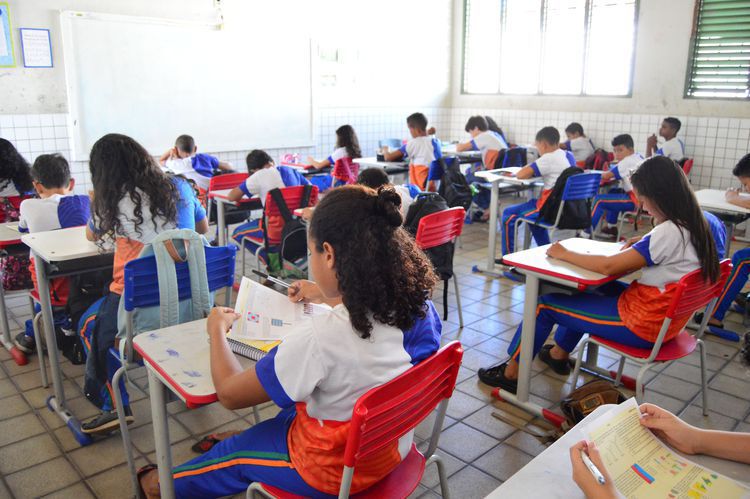 Alunos do município participam de avaliação de desempenho escolar