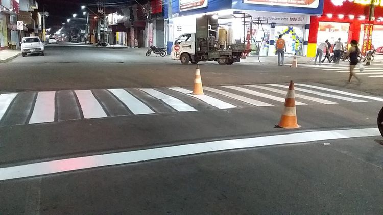 Setran continua o trabalho de melhoria na sinalização da Avenida Bernardo Sayão