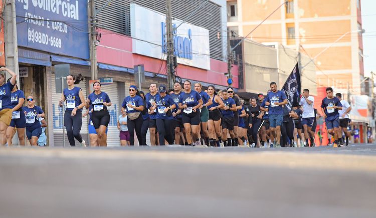 I Corrida Azul Marinho reúne 3.500 pessoas em Imperatriz