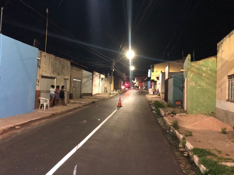 Prefeitura implanta sinalização de divisão de fluxo na Rua Rui Barbosa nas vilas Redenção e Lobão