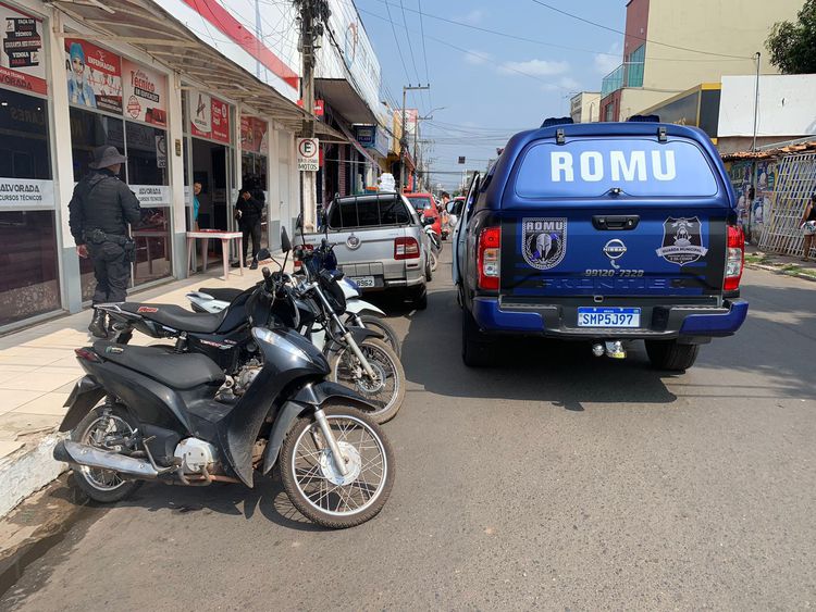 Guarda Municipal prende suspeito de furto de moto em flagrante no centro