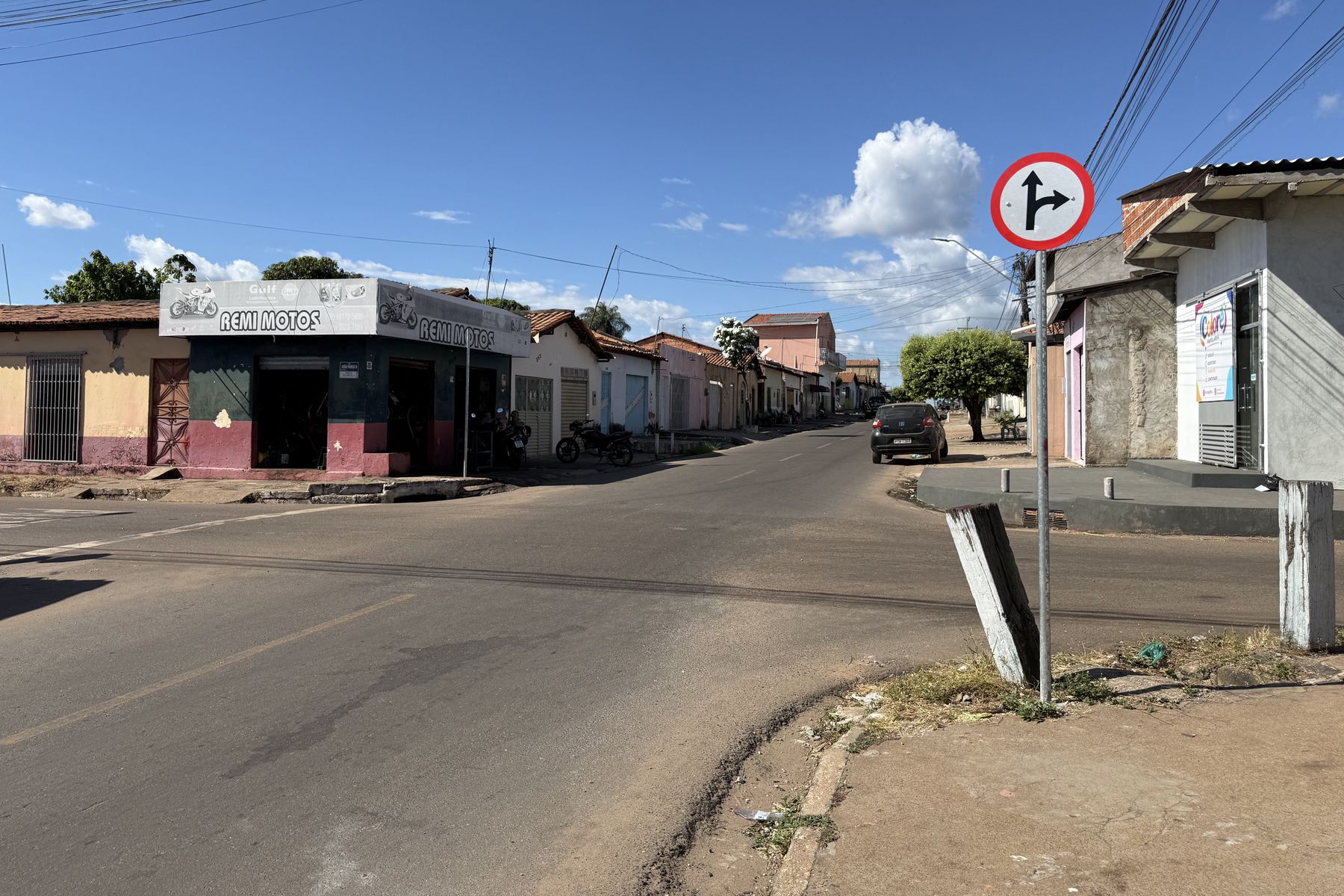 Trecho da Rua Sálvio Dino opera em novo sentido de circulação em Imperatriz