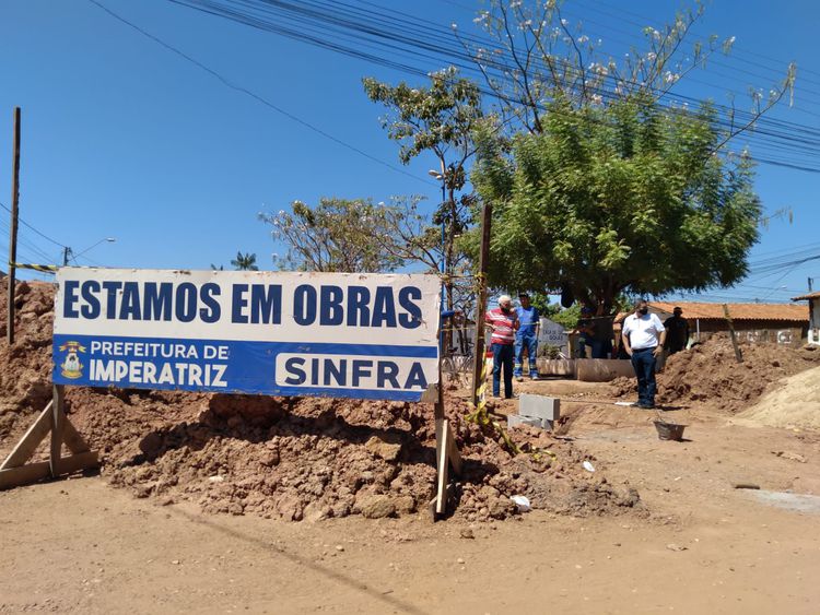 Avança construção de drenagens profundas na Vilinha, Parque Alvorada e povoado Embiral