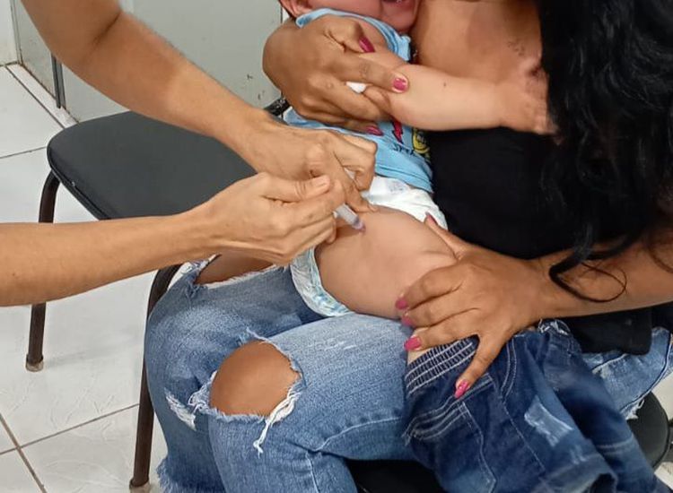 Começa vacinação de menores de 3 anos contra Covid-19 em Imperatriz
