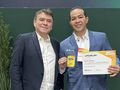 Prefeito Rildo Amaral recebe Prêmio Prefeito Inovador 2026.