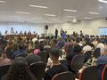 Entrega de títulos de propriedade garante dignidade e segurança jurídica às famílias de Imperatriz. Mais de 400 imóveis já foram regularizados em seis meses de gestão.