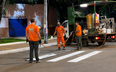 Prefeitura de Imperatriz intensifica sinalização viária e já implantou cerca de 550 faixas de pedestres na cidade