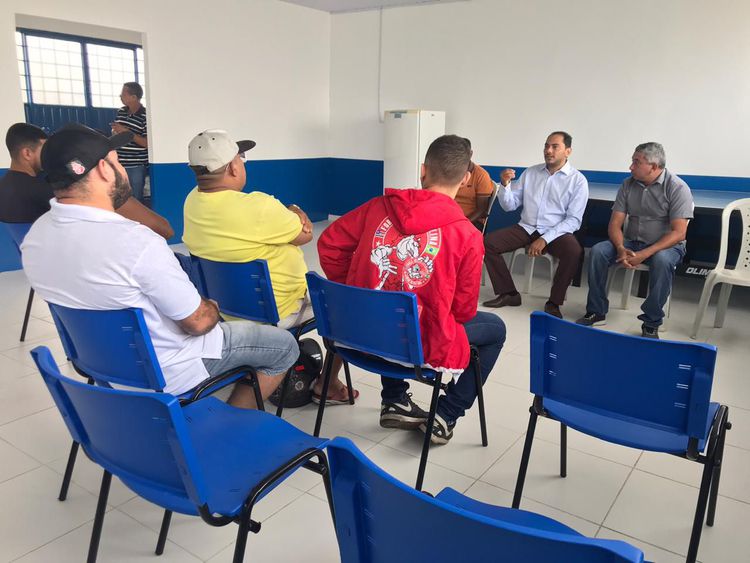 Torcidas do Cavalo de Aço participam de reunião com prefeito Assis Ramos