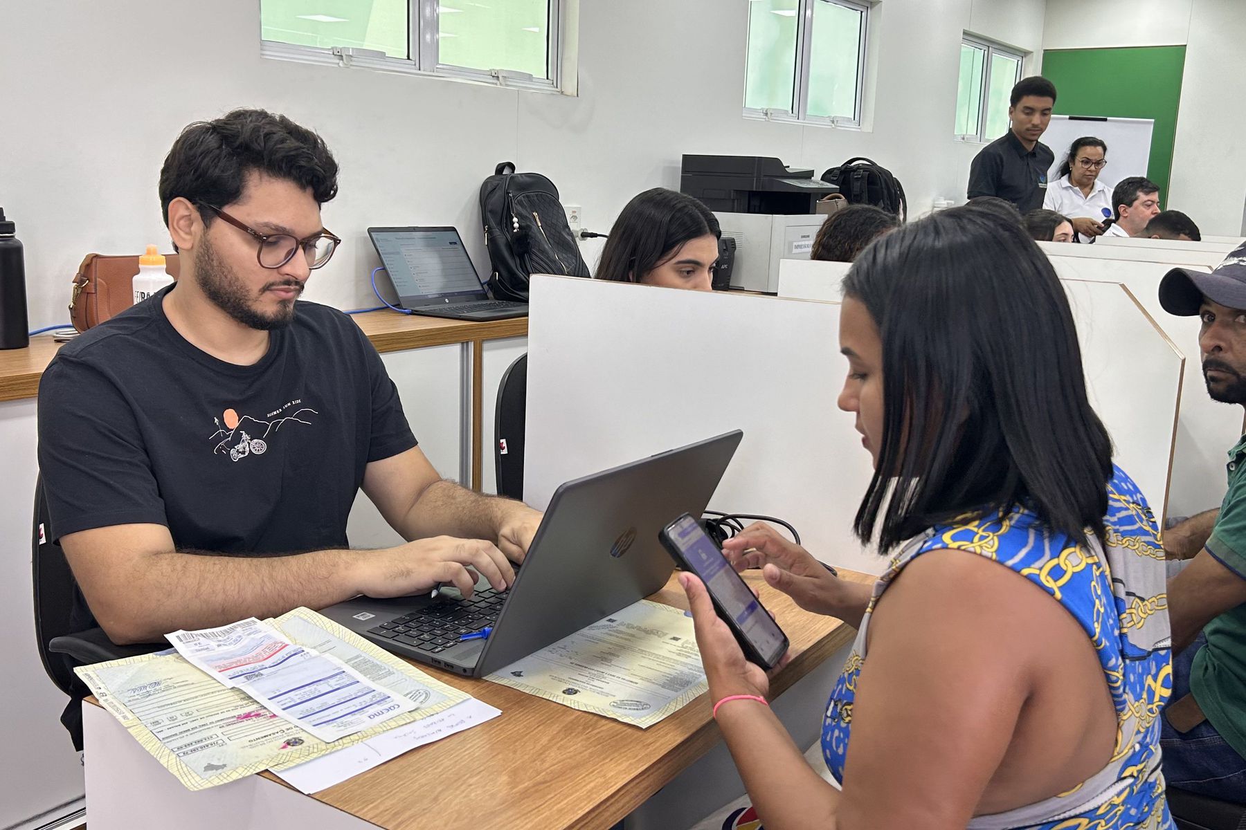 Serviços de documentação e assistência social são ofertados no Residencial Canto da Serra