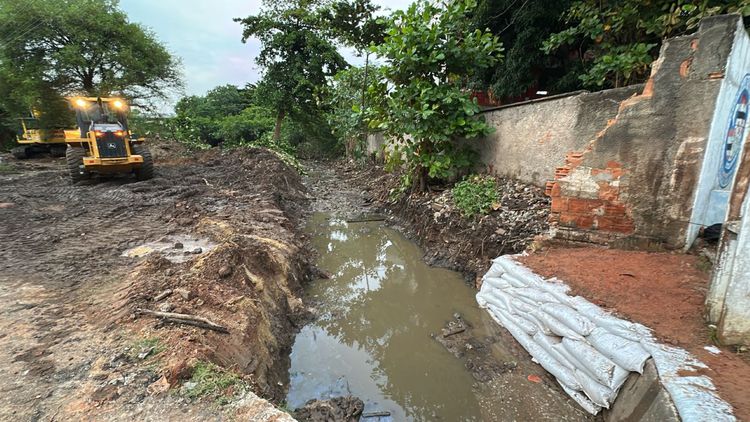 Prefeitura intensifica ações emergenciais após fortes chuvas