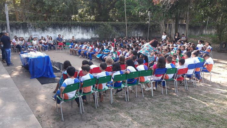 Escola Dom Affonso premia alunos pelo desempenho escolar