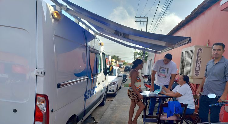Van Sedec Itinerante leva serviços à Vila Lobão