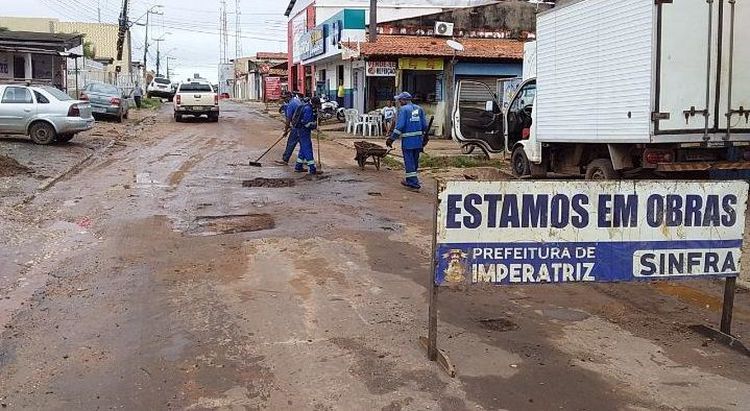 Começa recuperação da rua Antônio de Miranda no Entroncamento