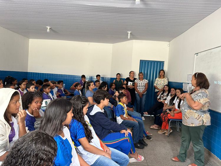 Secretaria da Mulher promove palestra em alusão ao Setembro Amarelo