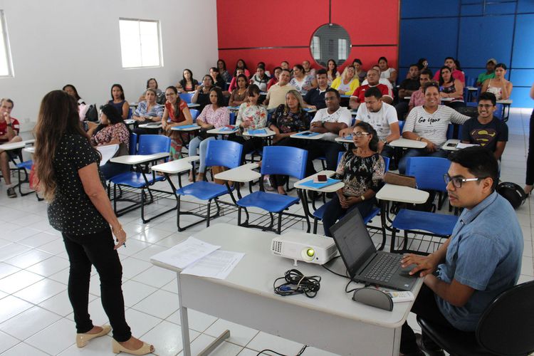Servidores Sedes participam de capacitação sobre atendimento socioeducativo