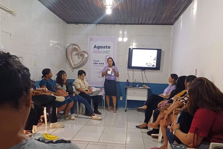 Sedes realiza ação de conscientização para mulheres vítimas de violência doméstica