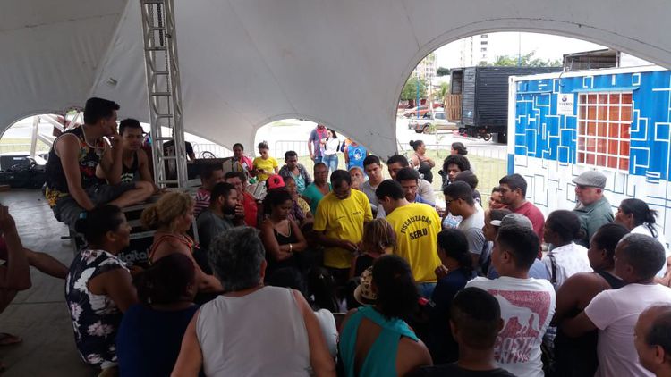 Prefeitura orienta ambulantes e organiza o uso dos espaços públicos no Carnaval