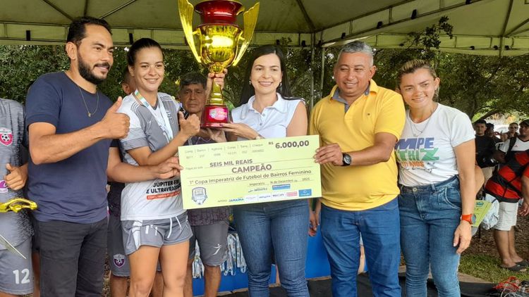 Equipe Bom Jesus é campeã da Copa Fut 7 Feminina