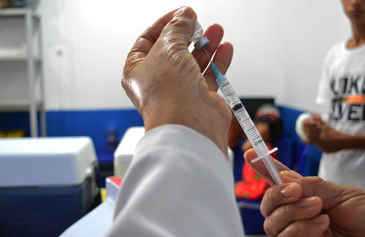 Vacinação contra H1N1 inicia segunda-feira