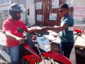 Motociclistas participaram  de blitz educativa na Avenida Dorgival Pinheiro, no Centro