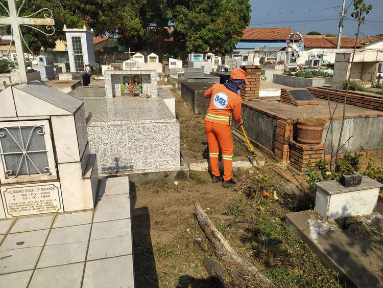 Limpeza Pública prepara cemitérios para o Dia de Finados