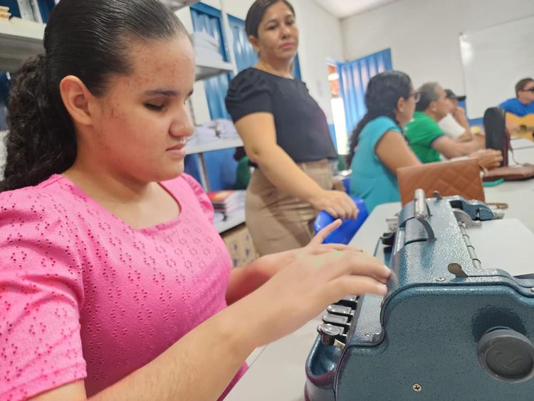 Inscrições abertas para cursos de Libras e Braille no Siadi