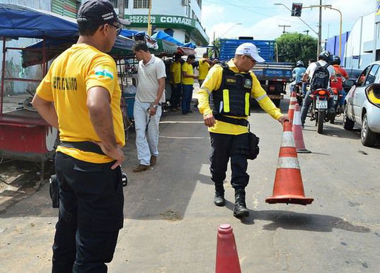 Agentes de trânsito recuperam moto roubada no Maranhão Novo