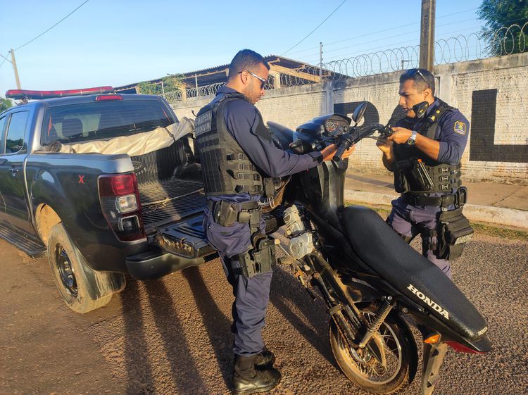 Guarda Municipal recupera moto roubada que foi usada em assaltos na região do Jardim Planalto