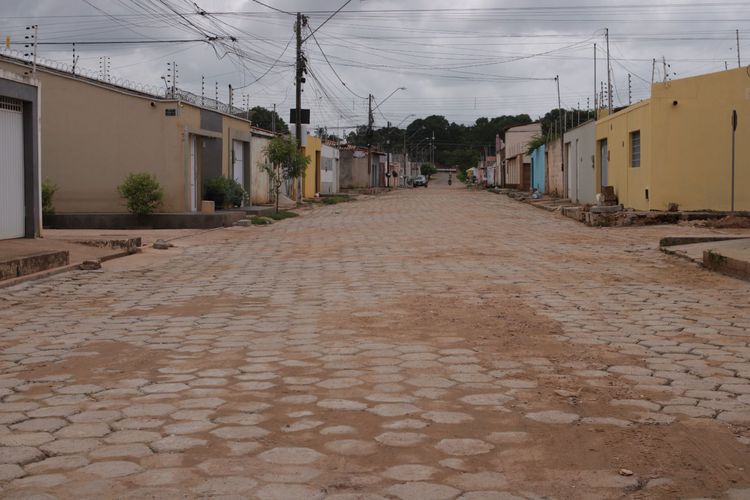 Pavimentação na Rua da Paz reforça investimentos na malha viária