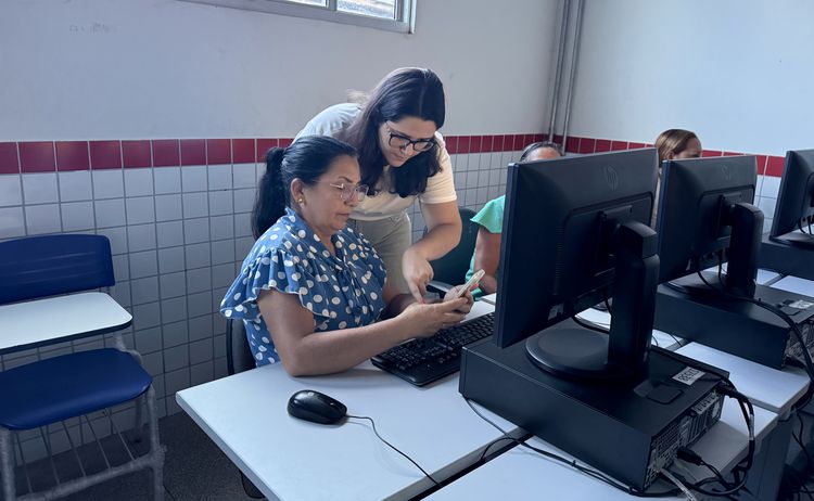 Prefeitura e UEMASUL iniciam capacitação em tecnologia para empreendedoras da Feirinha da Prefs