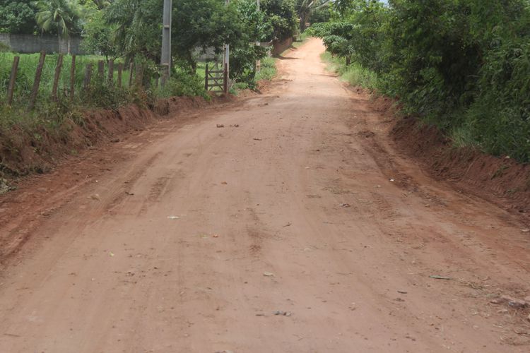 Estrada do povoado Cacauzinho é recuperada