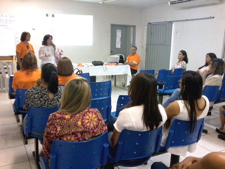 Servidores participam de palestra do projeto “Passos que Salvam”