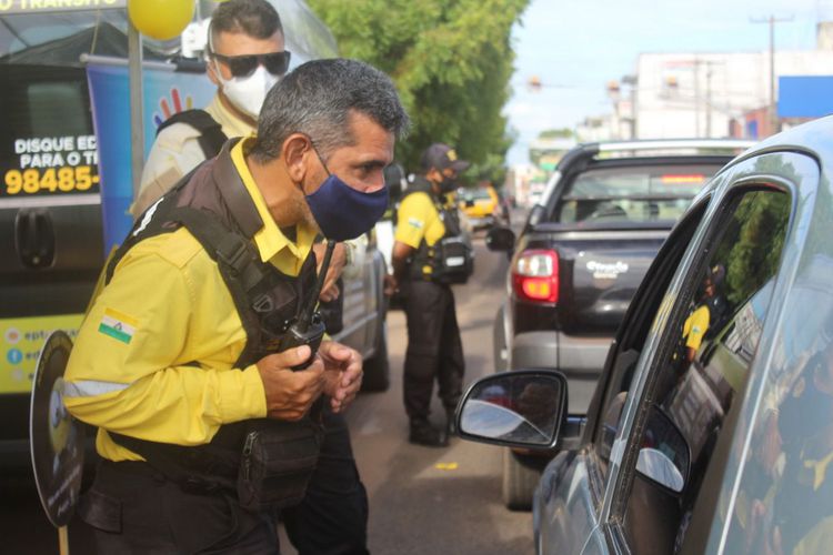 Maio Amarelo mobiliza motoristas e pedestres para “Respeito e Responsabilidade no Trânsito”