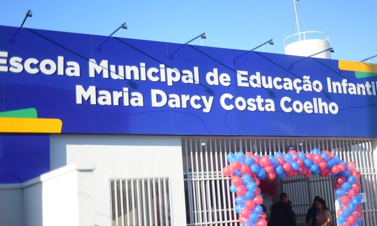 Escola Municipal Maria Darcy Costa Coelho é entregue à população