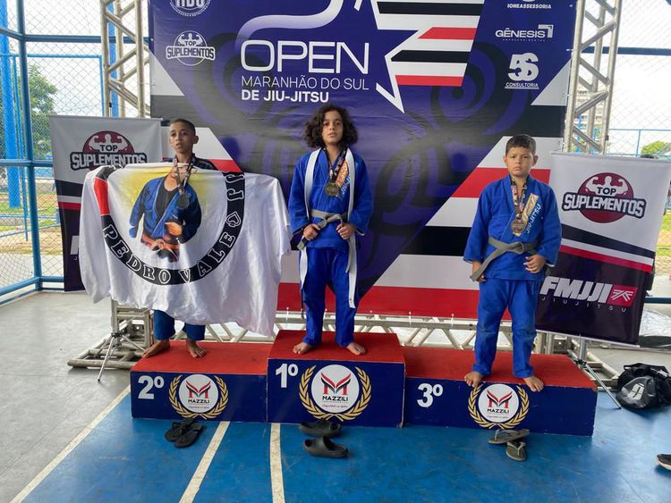 Alunos do Jiu-Jitsu nas Escolas conquistam 28 medalhas no II Maranhão Open