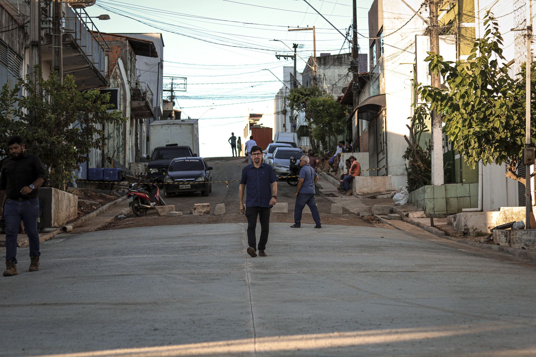 Prefeitura de Imperatriz implanta primeira pavimentação em concreto armado da cidade na Rua Gonçalves Dias