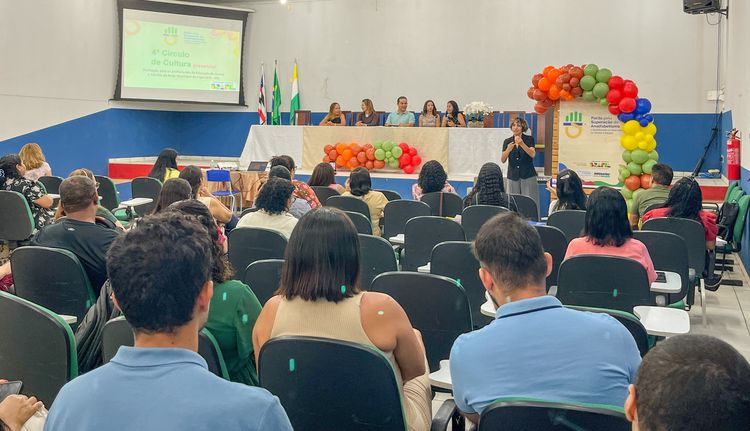 Ciclo formativo fortalece a Educação de Jovens e Adultos (EJA) em Imperatriz